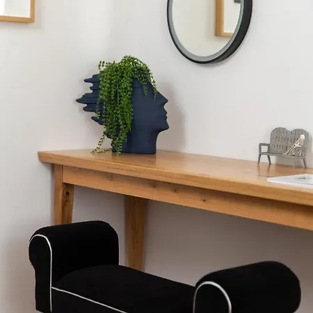 Apartment Rhea