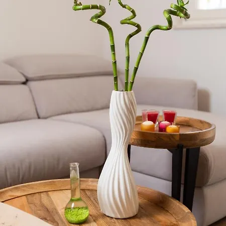 Apartment Rhea